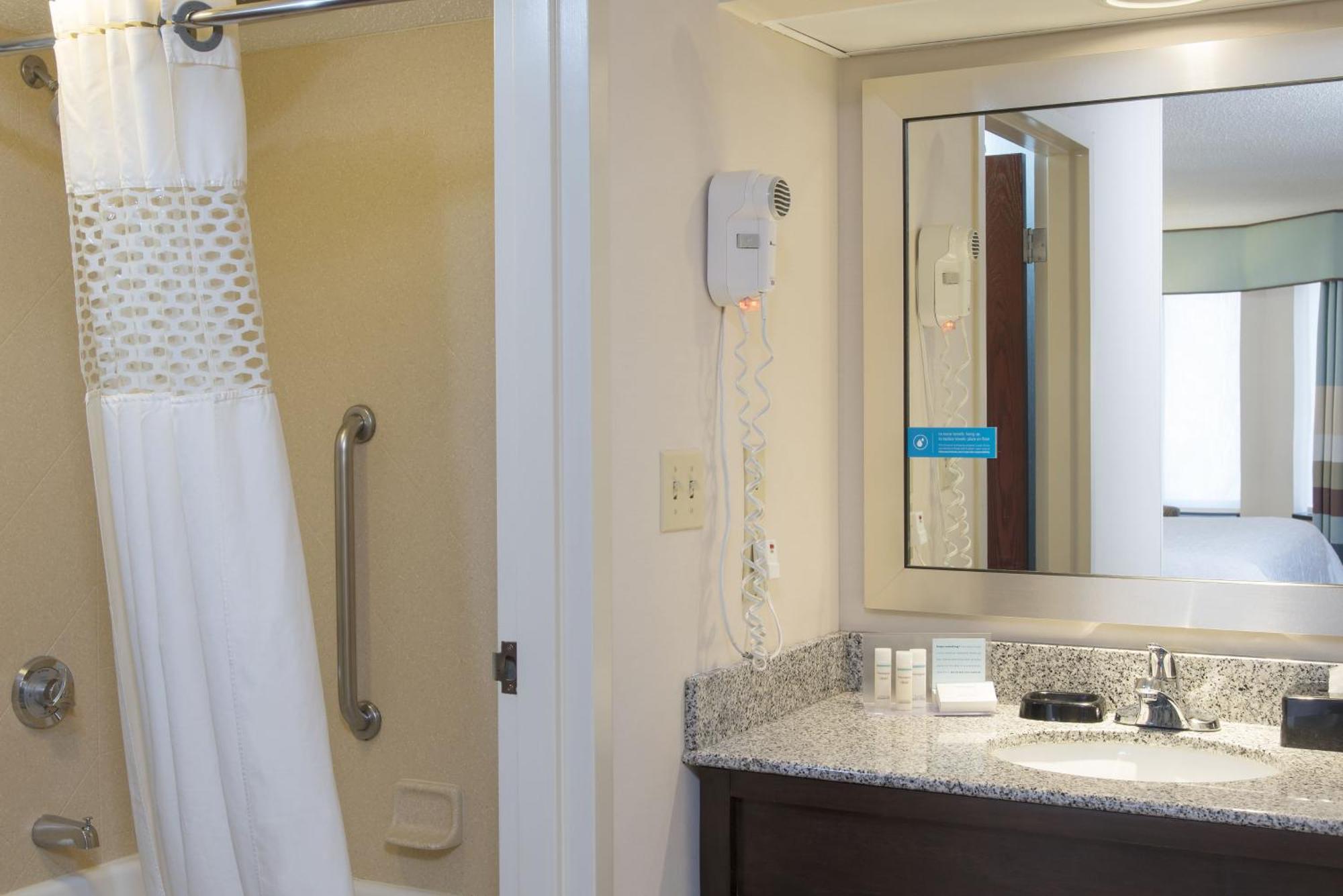 Hampton Inn & Suites Кокомо Екстер'єр фото
